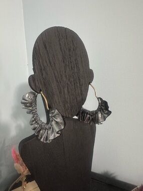 Bundle and save! Metallic Silver Ruffle Heart Earrings - Women Jewelry